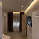 Restorant Binjaket * Memlishte