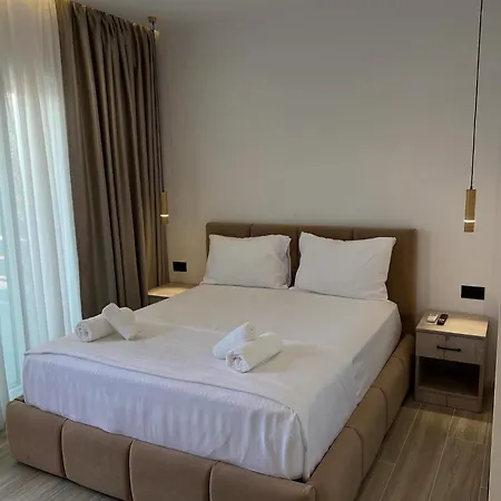 Restorant Binjaket Ξενοδοχείο *