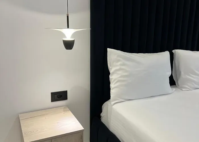 호텔 Restorant Binjaket *