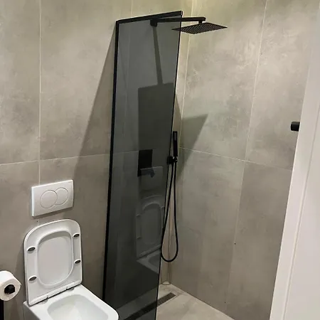 Hotel Restorant Binjaket Memlishte