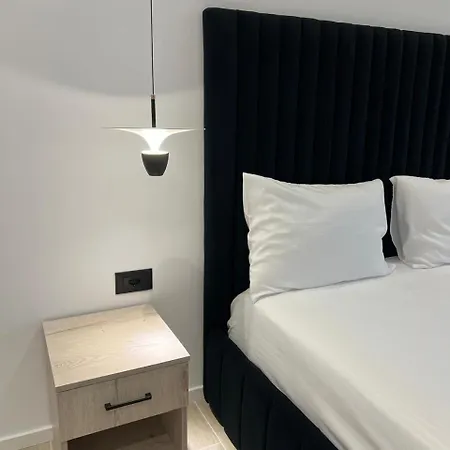 Hotel Restorant Binjaket *