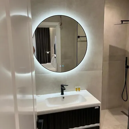 Hotel Restorant Binjaket Memlishte