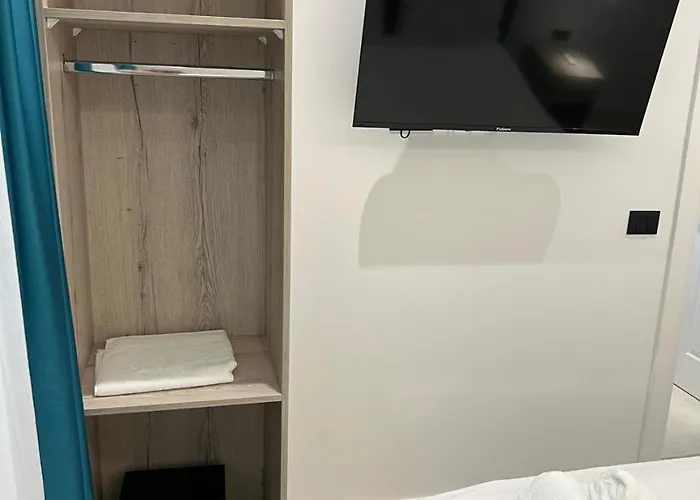 Restorant Binjaket * Memlishte