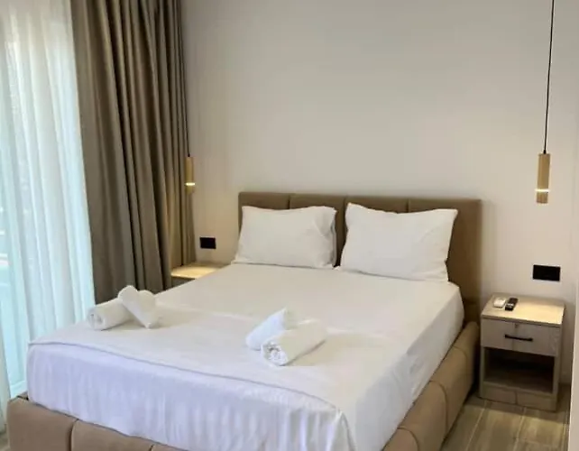 Hotel Restorant Binjaket *